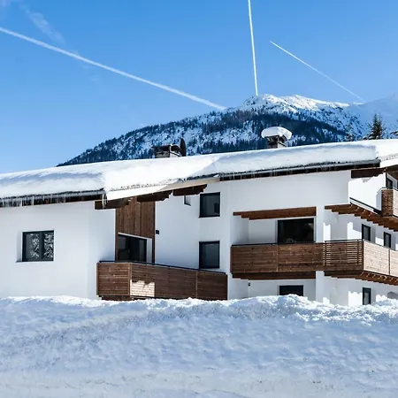 Stilecht Διαμέρισμα *